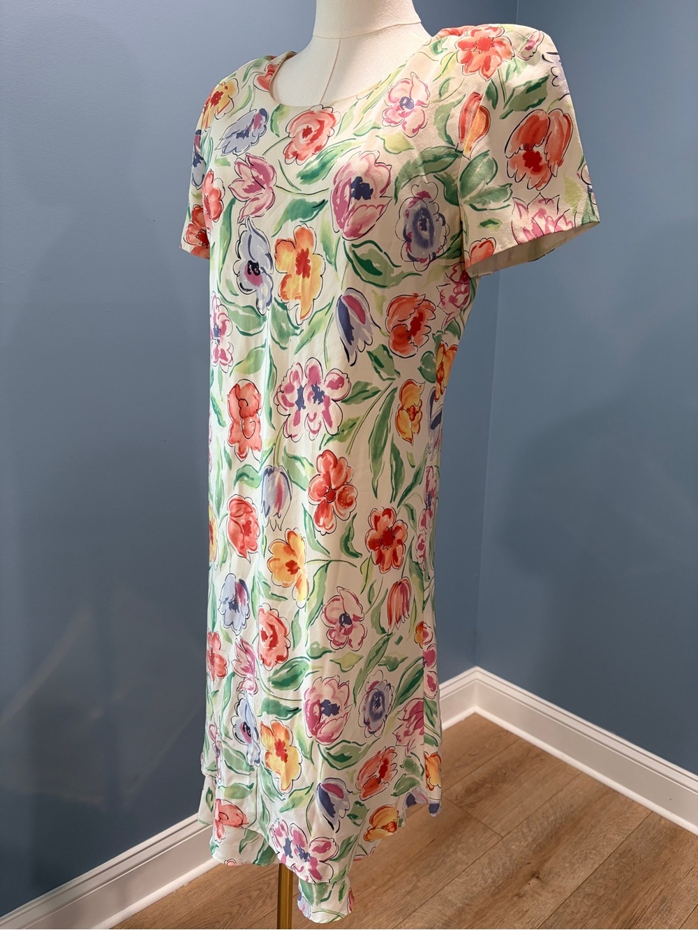 Vintage Liz Claiborne Dresses 100% Silk Watercolor Floral Midi Dress Size 8 - Picture 2 of 8
